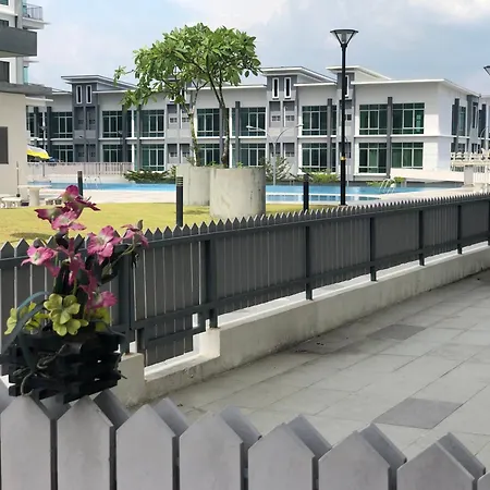 Meru Oasis At Casa Kayangan Ipoh Exterior photo